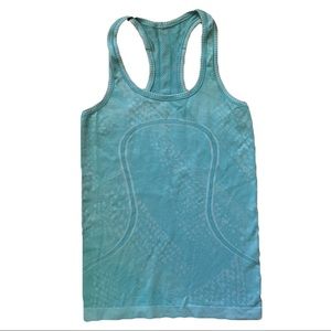 Lululemon workout tank top